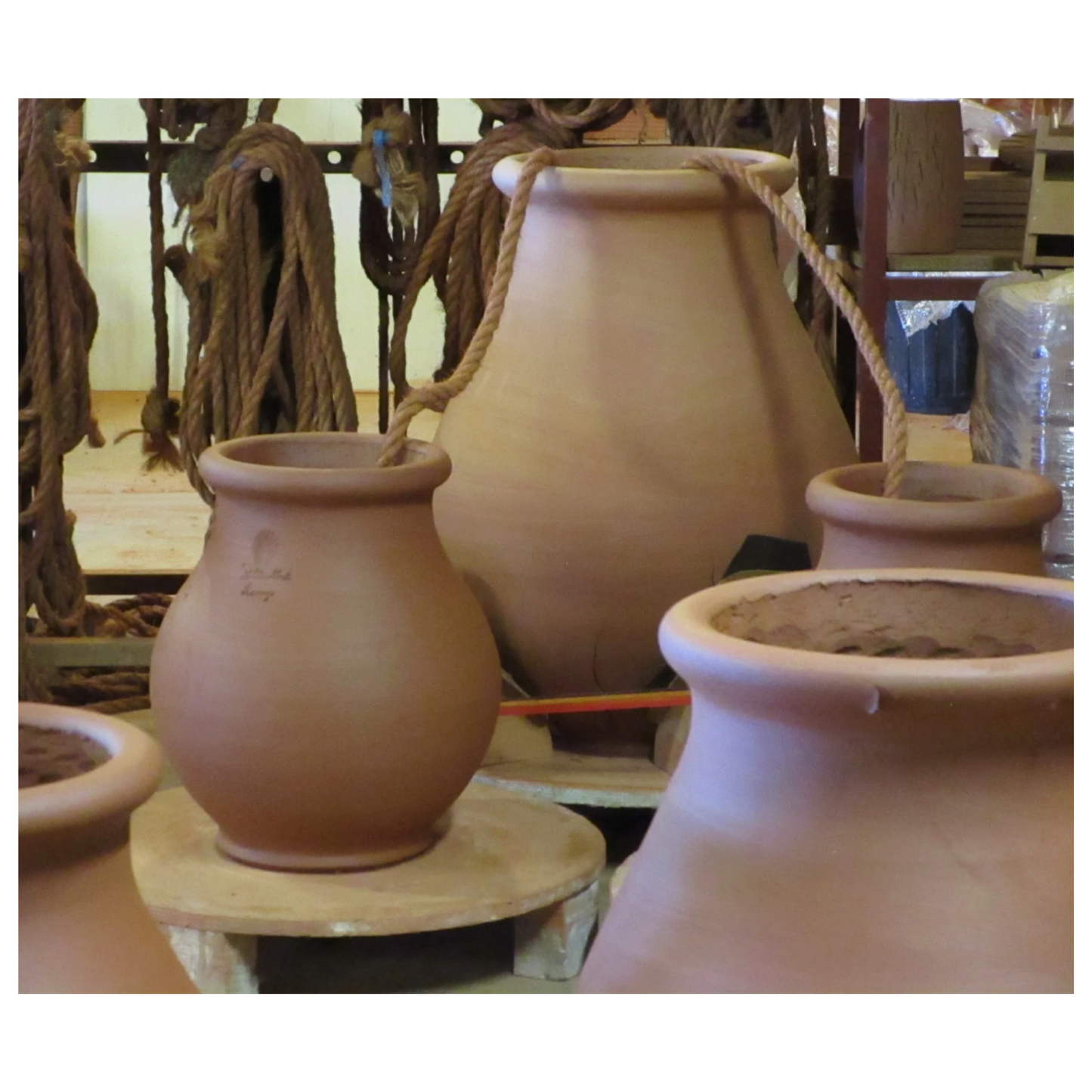 Poterie de la Madeleine – Biot Jar Yellow