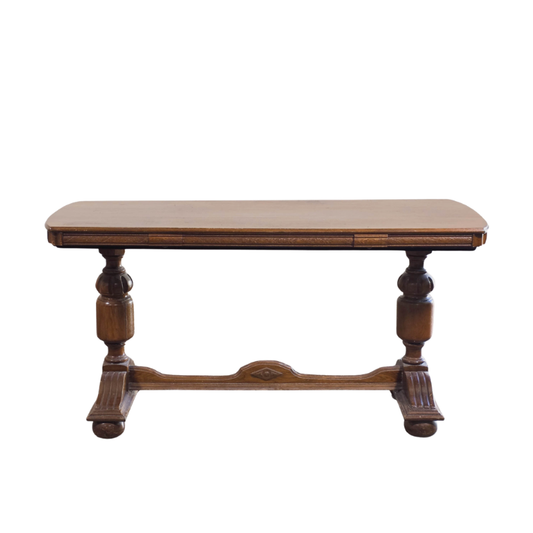Oak Pedestal Table With Concealed Side Leaves