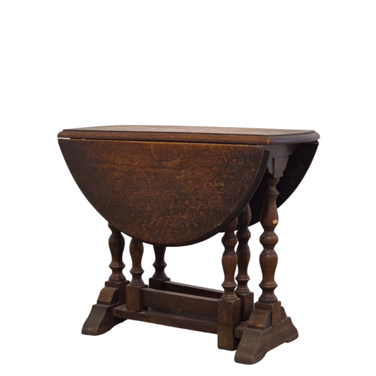 Petite Oak Gateleg Table