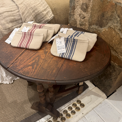 Petite Oak Gateleg Table