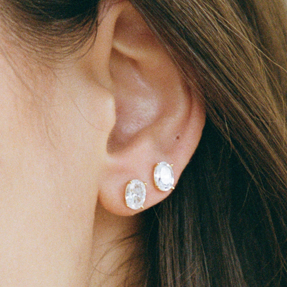 Oval Studs – Gold