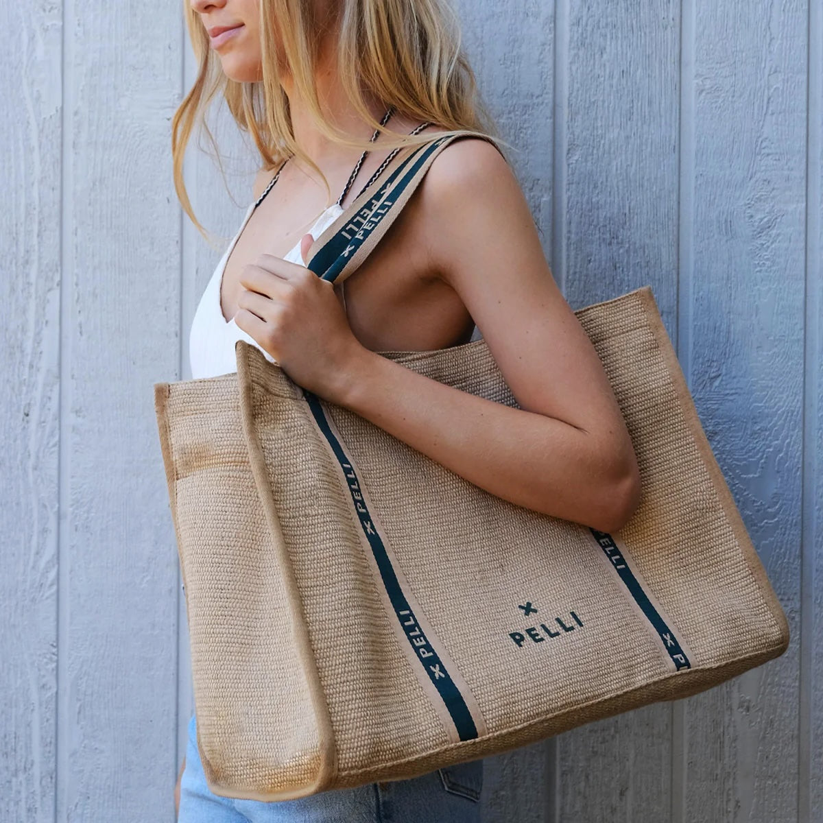 Tamarama Deluxe Tote in Natural Jute Weave